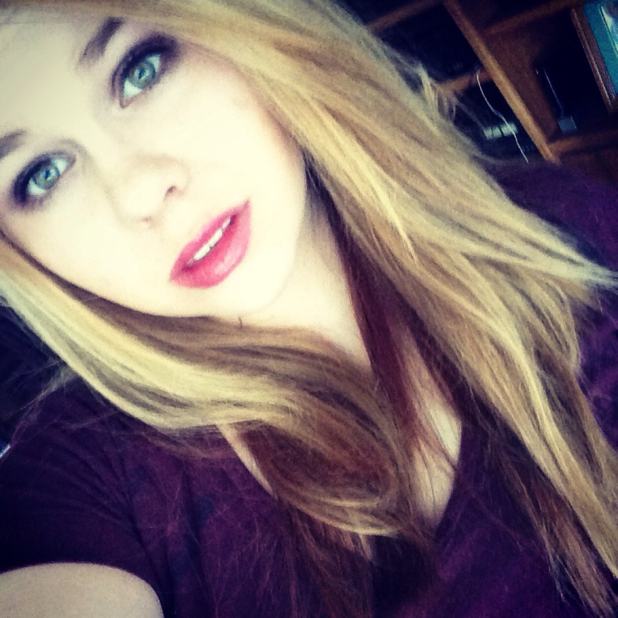 Hey I'm 17 and I love horses, music, and my car!