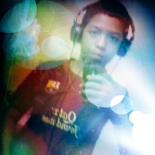 sigueme y te sigo amo a una mujer llamada ♥nallely♥ facebook:http://t.co/rLvYKXuphI…