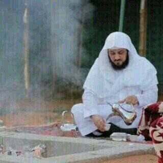 إلا بذكر الله تطمئن القلوب ♡ .