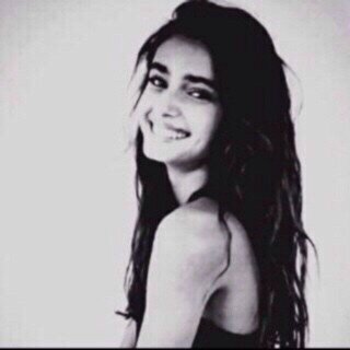 ¤آبسط اآسباآب اآلسعااآدهـ ؛،

-جـدهـ ♡'
-بحـرهـآا ♡'
-اآلاتـــحـــاآد ♡♡♡''