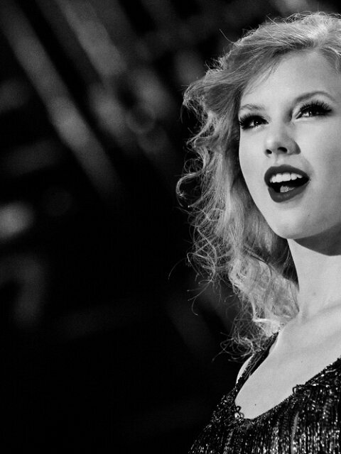 Taylor Swift is perff