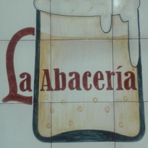 Refrescando cervecitas, criando gambas, sirviendo tapas... TE ESPERAMOS