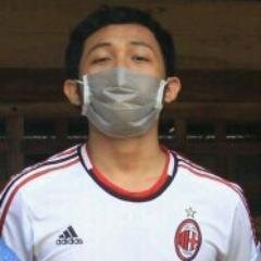 aaAngga10's profile picture. DP '10 || #ForzaMilan || Do The Best || ID LINE : andiaryanggara || I'm Simple man and I'm @MISezMKS @MilanistiOrId 014-0278 @acmilan *
