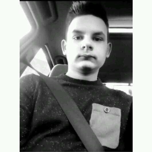 krystianzelaz's profile picture. My Instagram   http://t.co/bx6wicrJeQ