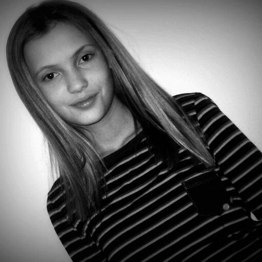 MaTea38136650's profile picture. Bethany Mota followed me on 22/3 at 9:37 am.. The best day in my life MOTAVATOR FOREVER