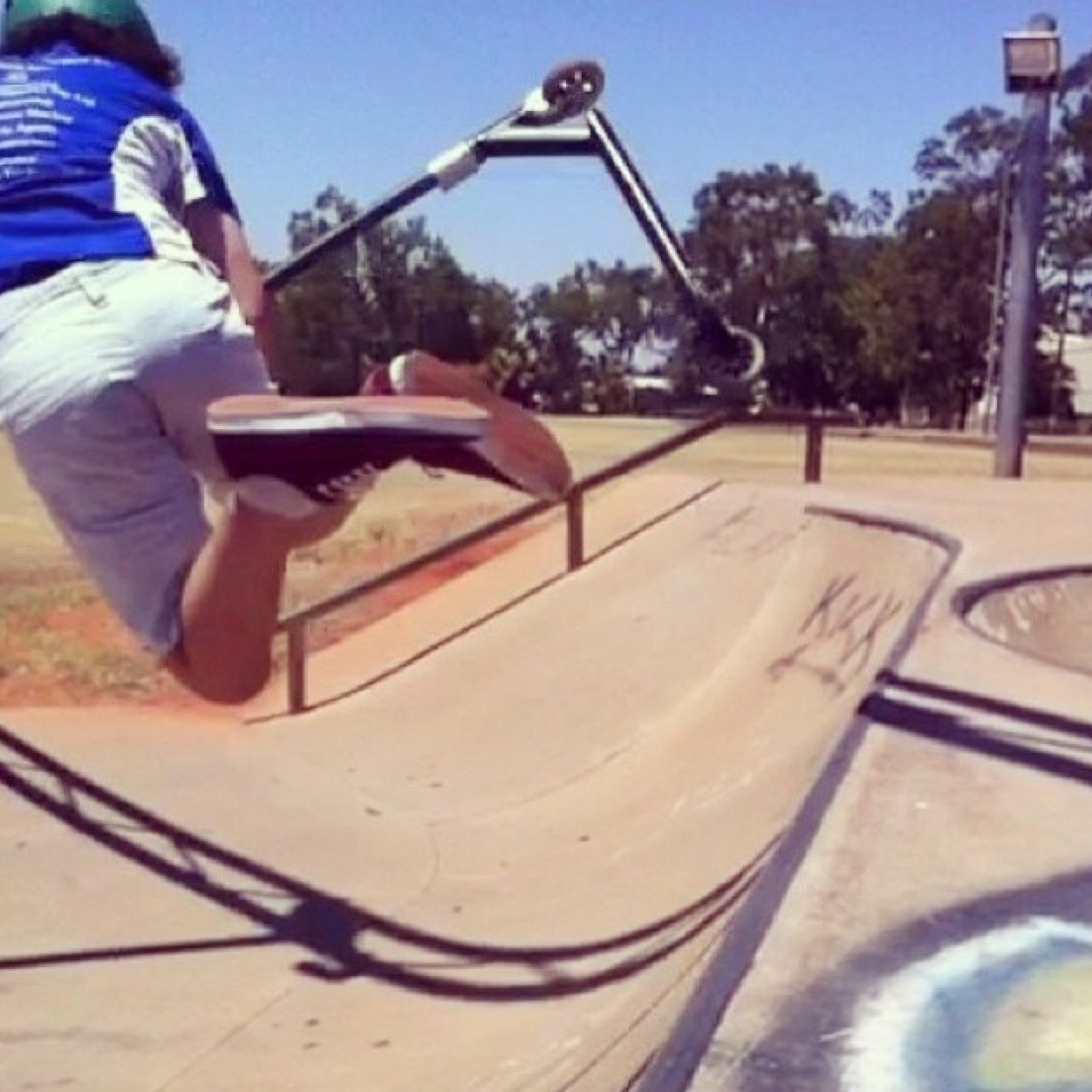Beatboxer, Gamer, Boxer, Bmx, Youtuber and Streamer in the making. So yeah please follow me