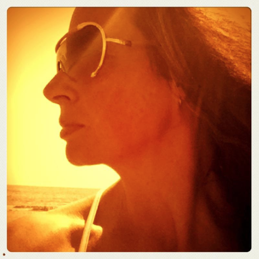 SatNatYoga's profile picture. exercise - meditate - create