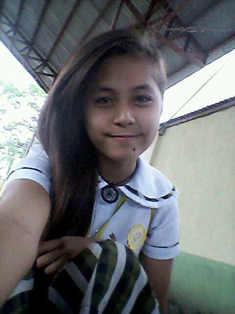 Hello :)) Isabel Saragoza, 13 from Pampanga. Simple Girl . I Love Singing && Dancing . GOD's PRINCESS =) Chicserifics! Follow me @SimplemeIsabel .