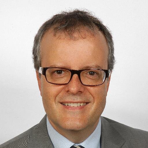 Abogado y economista. Socio de Chiva Sanso, consultoría de empresas en el ámbito jurídico y económico.