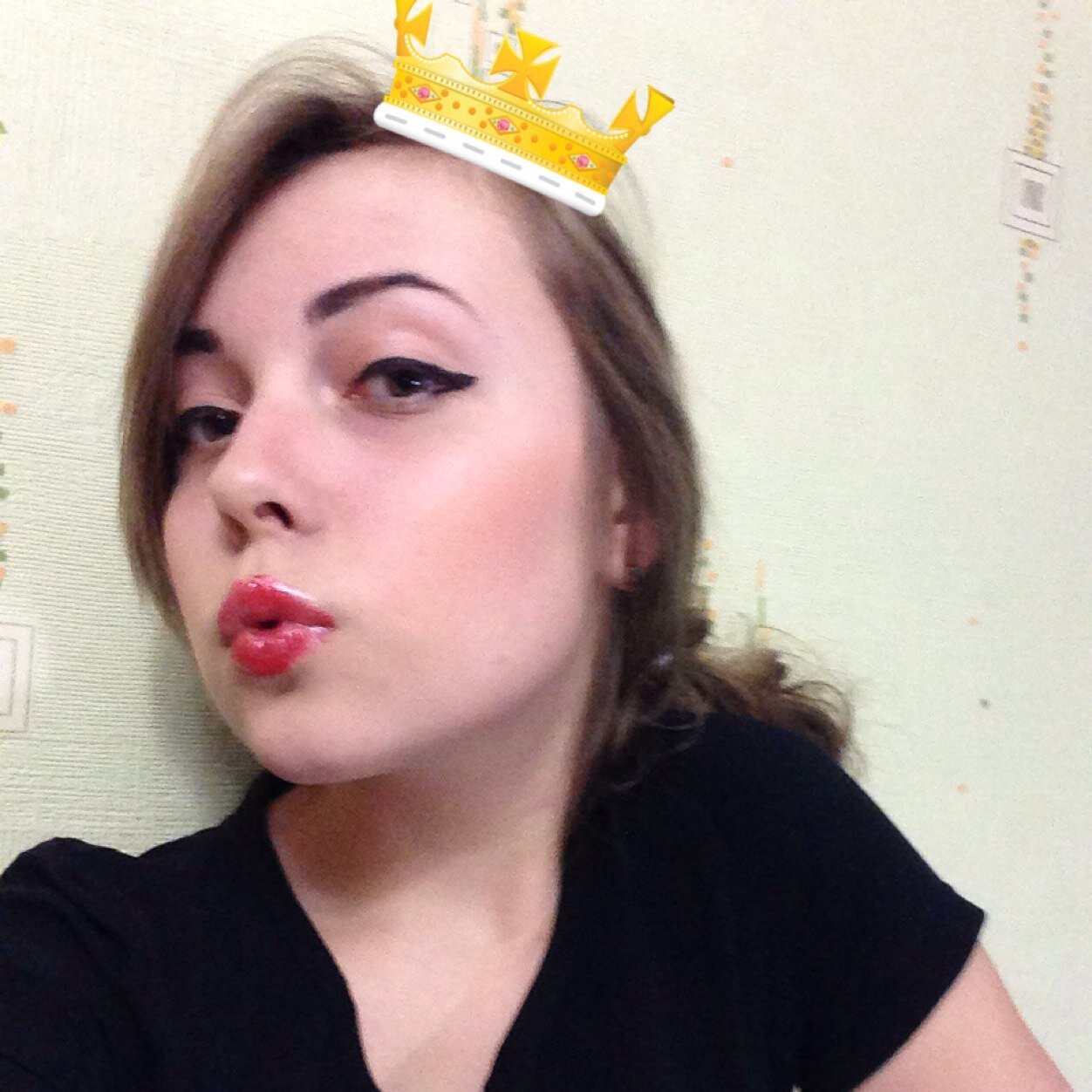 anyuta_reagan's profile picture. Russian writer , rock lover and GAMORA