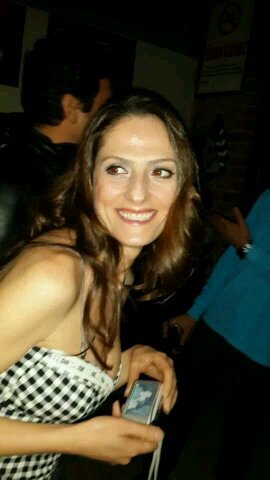 Sahanderyaa's profile picture. 