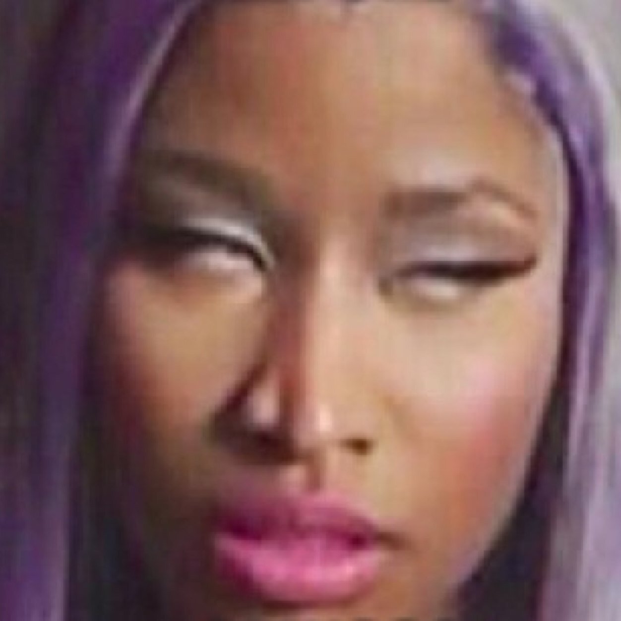 Nicki Minaj on Twitter: "Quand quelqu'un que tu connais n'a pas la même
