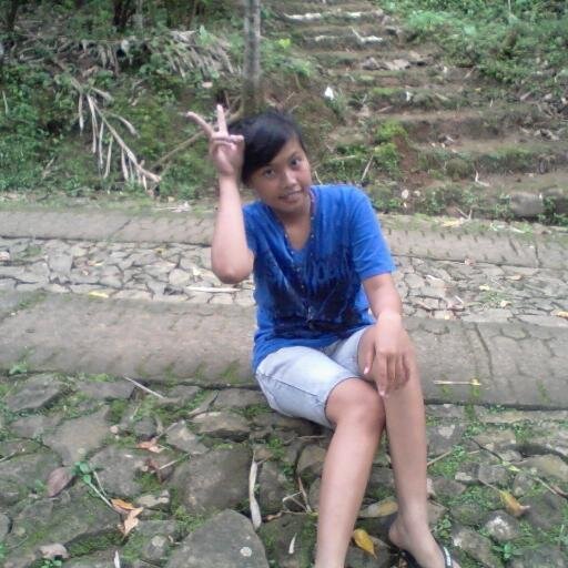 ing9rid_thyas's profile picture. 