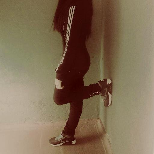 Alina220000's profile picture. ))