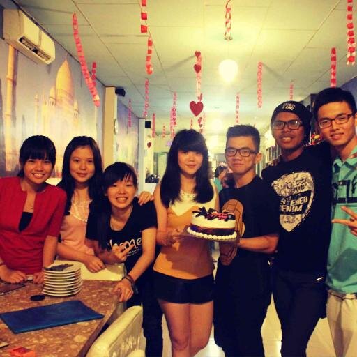IG : hendraganii || PIn : 239935a2 (G'shop) Dancer & Choreographer || FOCUS DANCE CREW & D'Vimeo Dancer & DCW