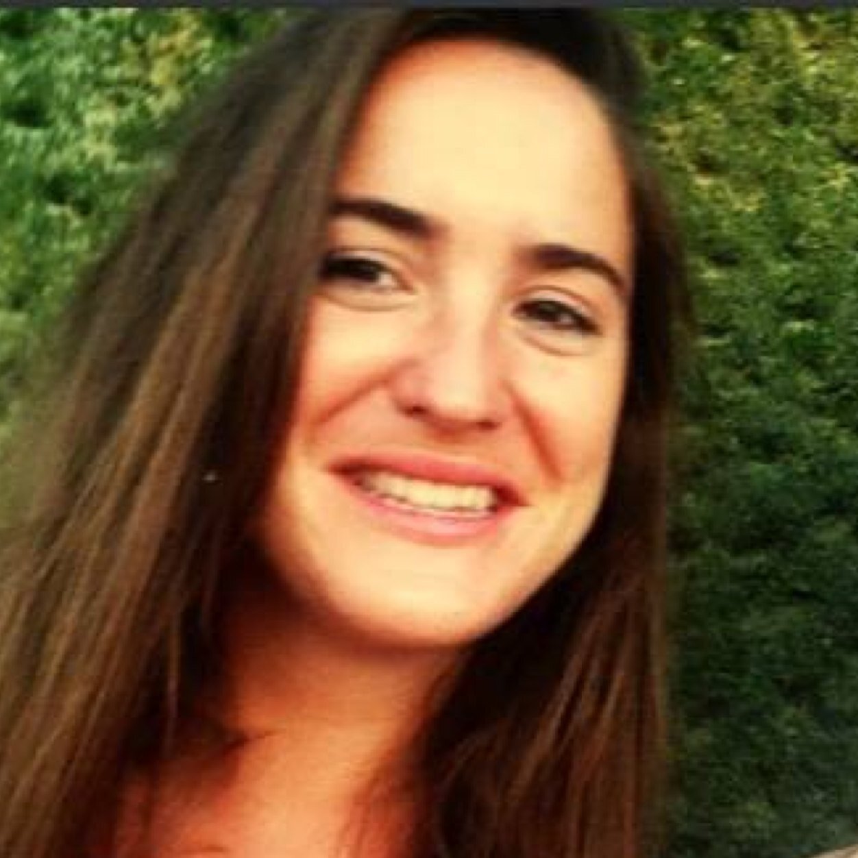 chloelast's profile picture. Last but not least.