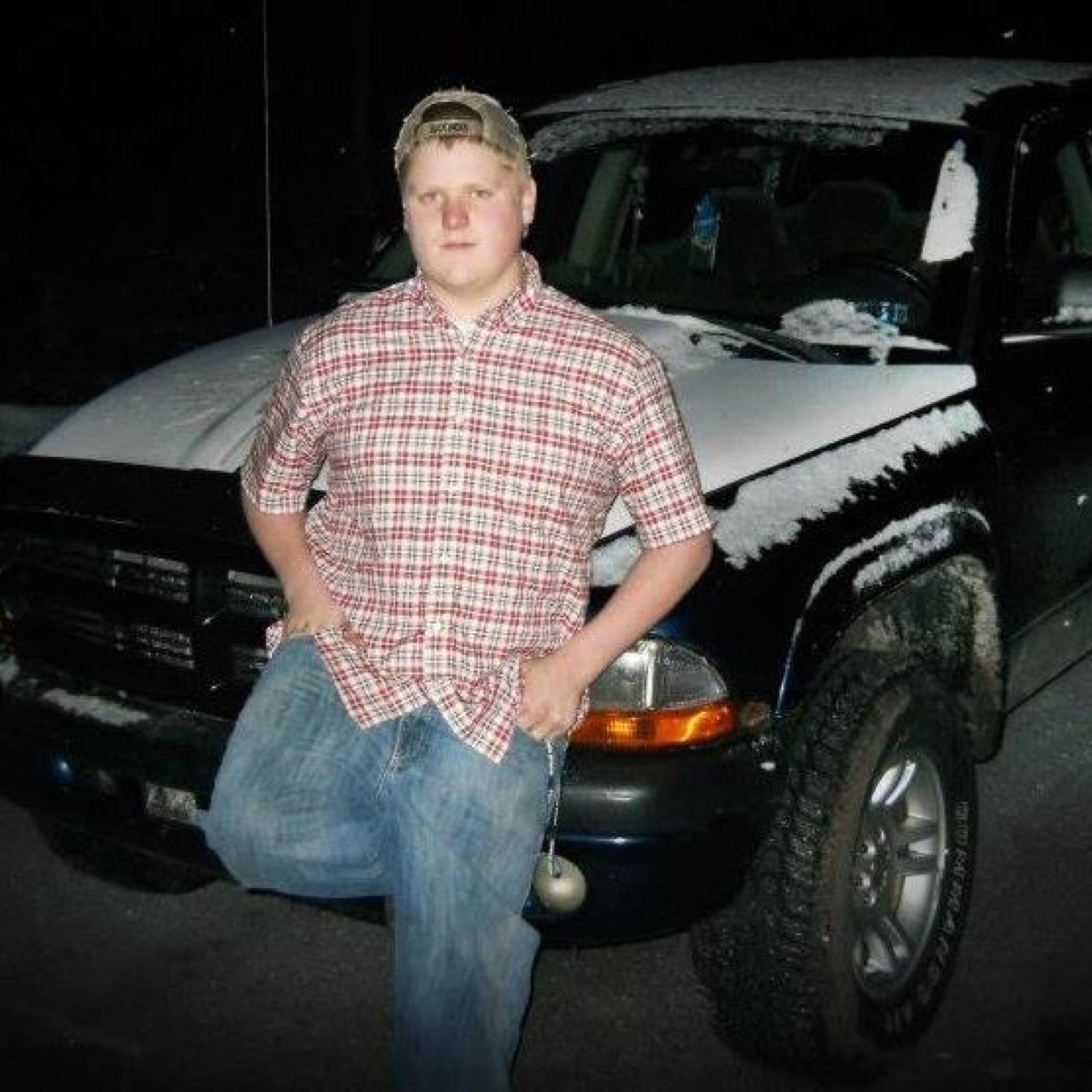 joshthomas7987's profile picture. 