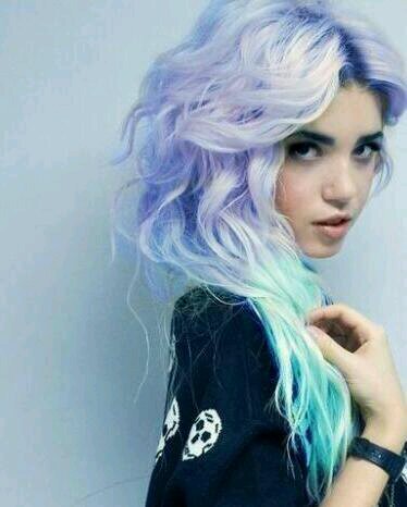 ||16 primaveras||¿unicornio?¿DÓNDE?||hija de la diosa Iris ||pelo arcoiris|| Spears your wing my little butterfly.