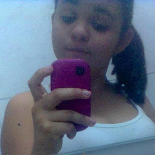 &;Dificil não é lutar por aquilo que se quer, e sim desistir daquilo que se mais ama. ზ ao infinito &;aleém