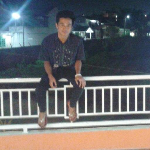 FB; muhammadsaputra144@yahoo.com