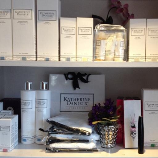 BeautiqueD's profile picture. A Beauty Salon in Dorking offering all advanced treatments, including VPL Hair Removal, Photo-Rejuvenation, Advanced Electrolysis & all beauty treatments.