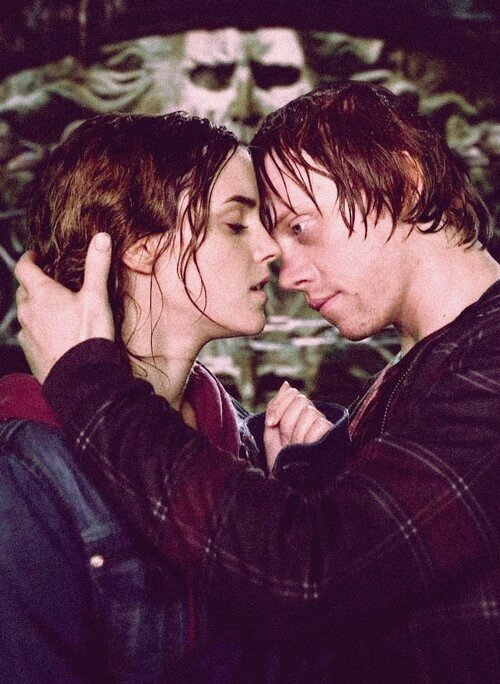 MayPotterMalfoy's profile picture. Sou Potterhead, Semi-deusa, Tributo, Walker, Otaku e muitooo mais :))