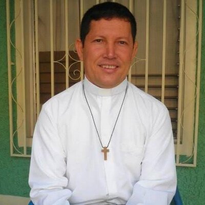 Padre Luis Toro (@PadreLuisToro) / Twitter