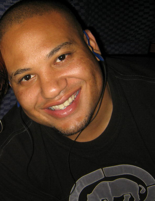 ryliv's profile picture. I'm outgoing, genuine, passionate, witty, funny, intelligent, innovative..original and outside the box.