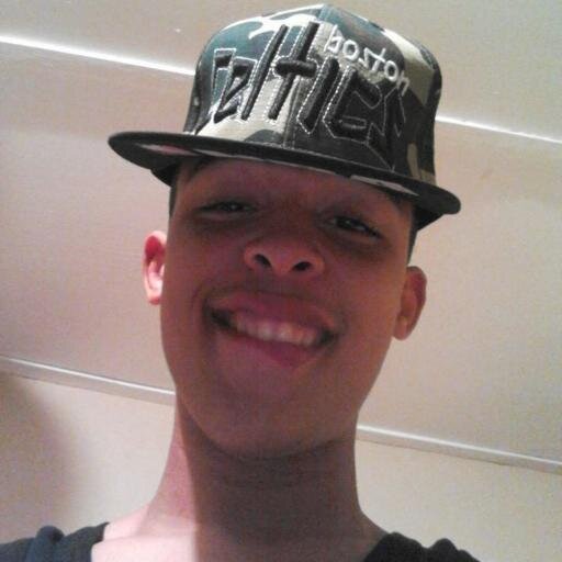 Doriian alexande MI facebook alexander roderiguez soy bailarin de  ♥ INDARTE ♥  y integrante  :) de grupo de baile LMCdancer :P