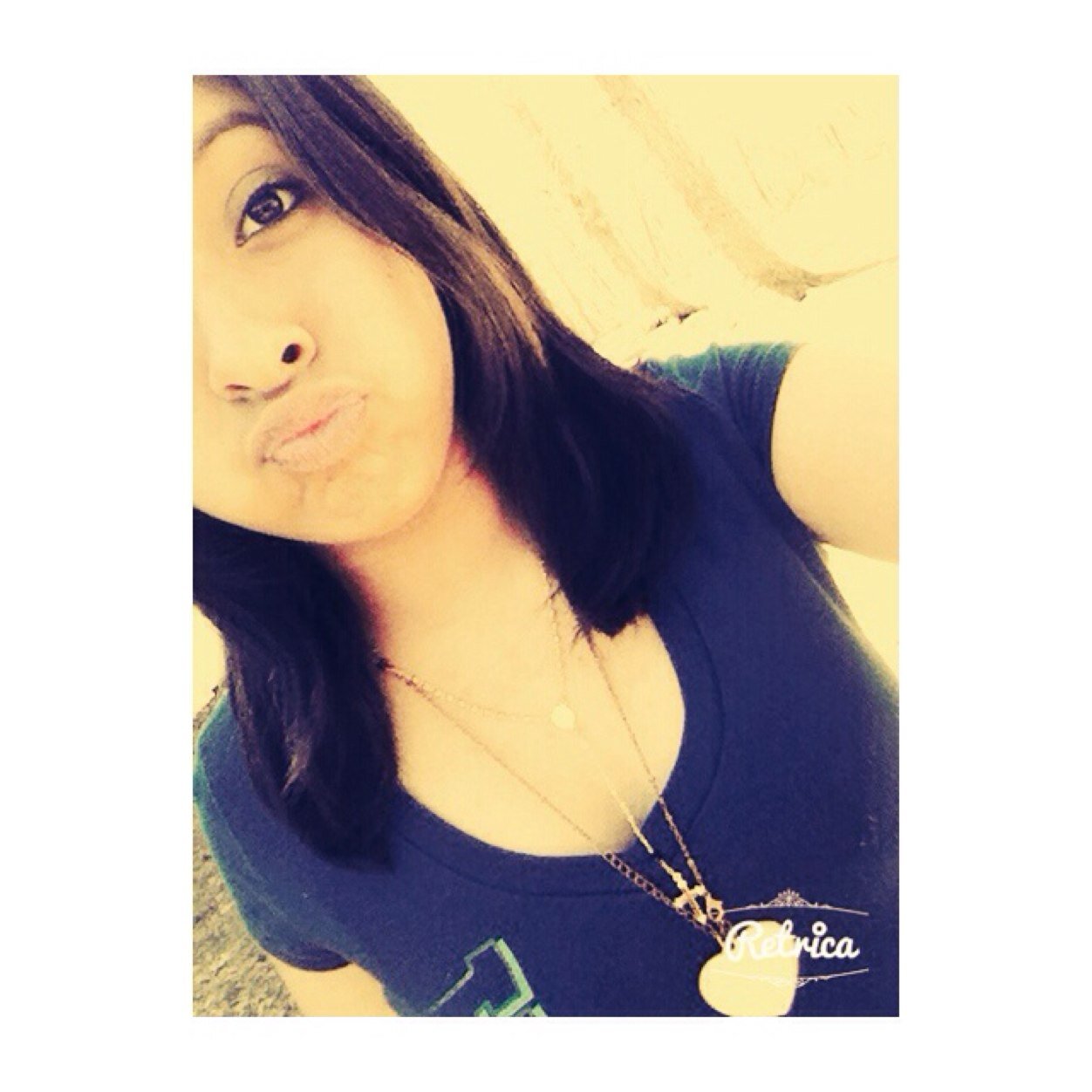 My Name Is; Juliana. (( Dimpless )) Umm... Fuck The Bio. Im That Crazy Ass Girl. Follow Meh. Mite Follow You Back. Lmaoo...Byee