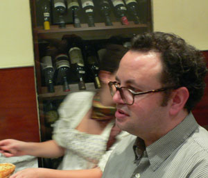 Anton__Torres's profile picture. Filólogo hispánico @FilComUB
https://t.co/4p7sF3UwHZ