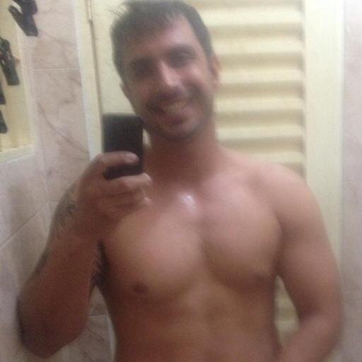 botafoguense, solteiro, 30 anos, carioca com a graça de Deus!