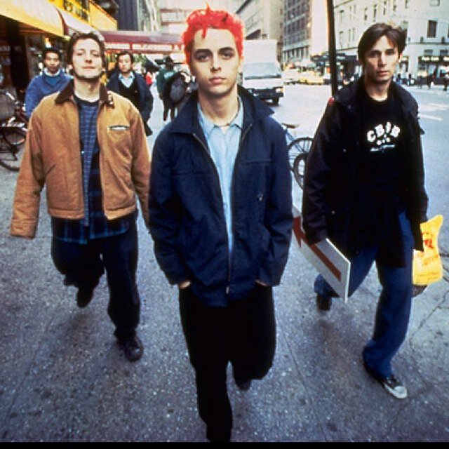 Trying to follow every Green Day fan so we can love them together.