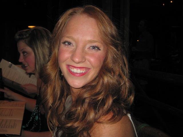 Medical Staffing Manager. Texan. Wife. Runner. Dog Lover.