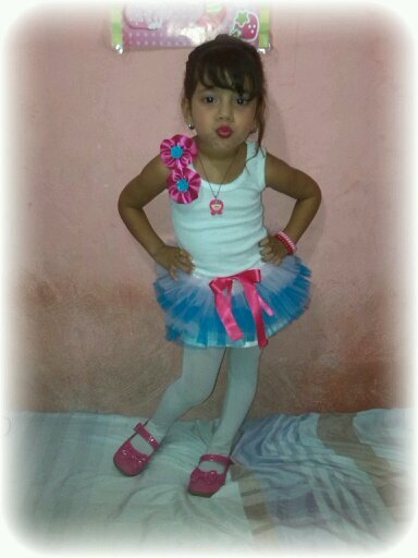 Mamá de Victoria Valentina. Futura licenciada en administración!