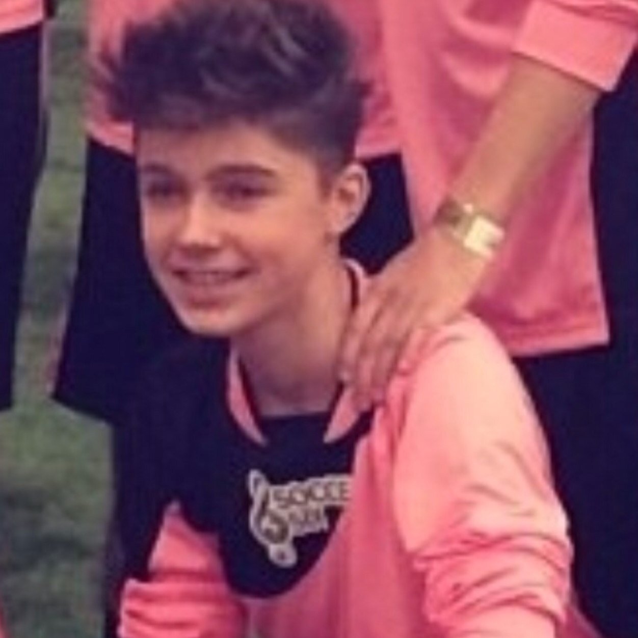 harvey cantwell❤️bars and melody❤️ Overload❤️nicholas mcdonald❤️5SOS❤️ Sam calahan❤️luke friend❤️the vamps❤️ Nash grier❤️hayes grier❤️cameron dallas 
Ryan lawre