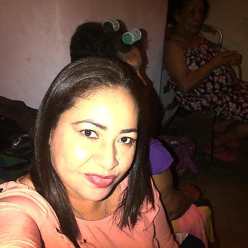 chikyvasquez27's profile picture. 