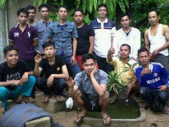 Sendri setia menunggu