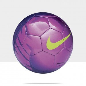 Weekly Football Quiz every tuesday at 12.15! Winner Gets a shoutout! Football News and Facts! #teamfollowback