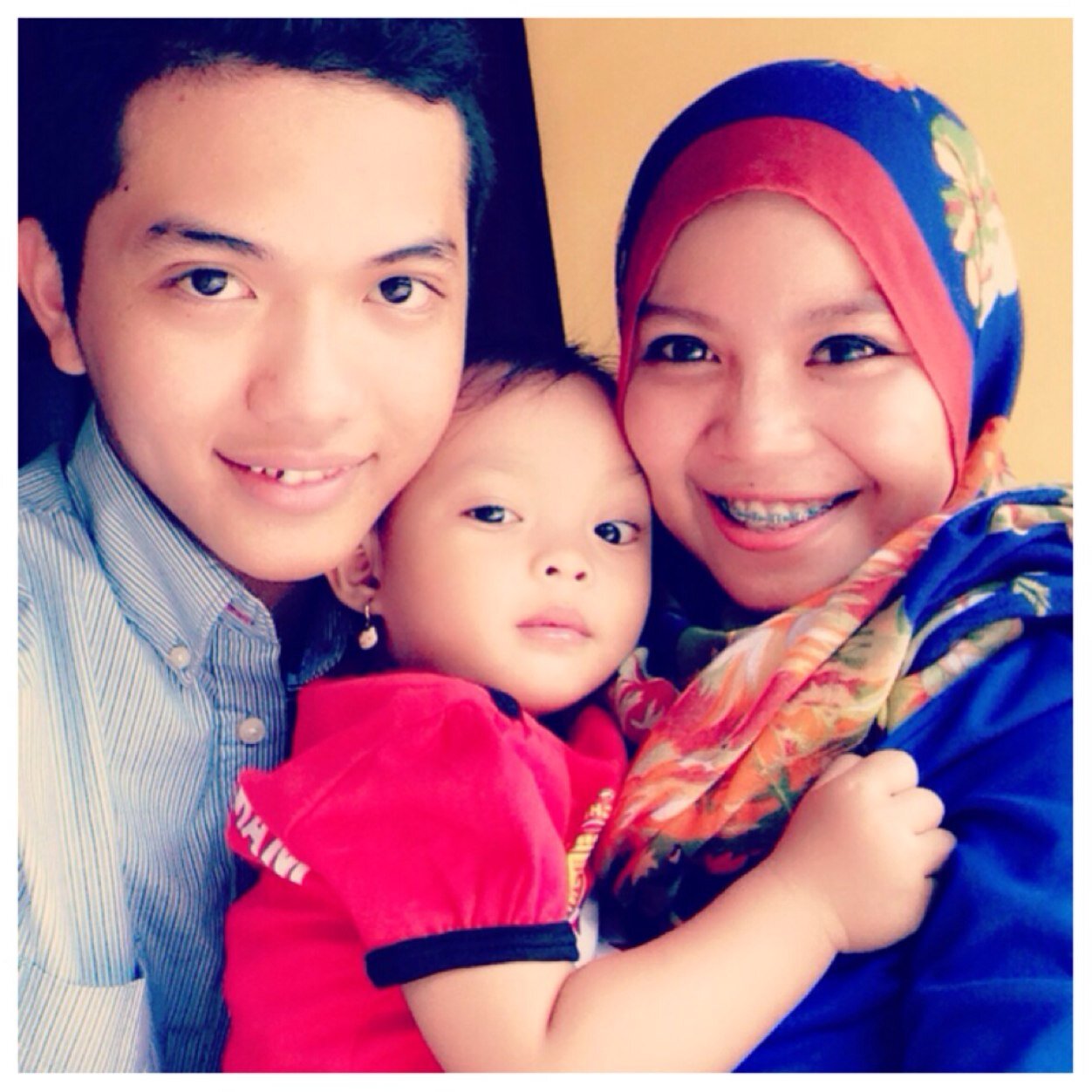 Line: sandiipermana 
Path : Sandi Permana
♥ putri ghassani