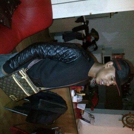 jahirVr's profile picture. de grootste verraders kunnen je ogen zijn, en je beste matie kan gelogen zijn