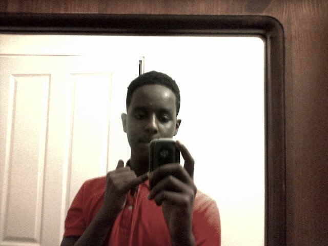 i like plying foootball and video games like shooting games add me qG-Rain  ps3