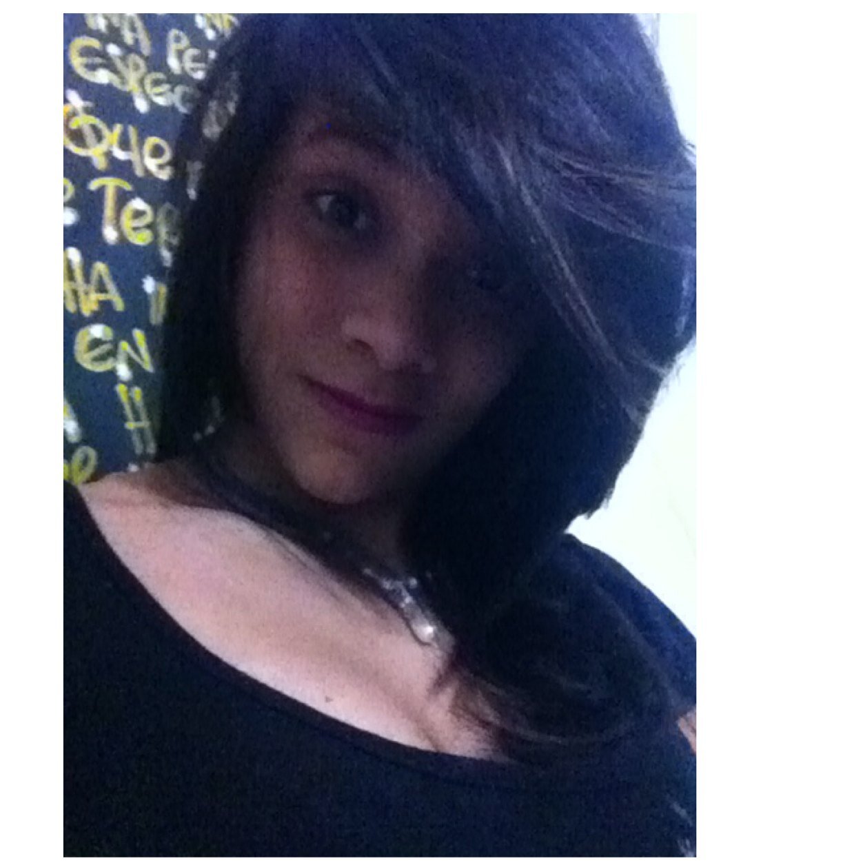TaThianaGuevara's profile picture. No quiero tener miedo quiero levantarme sintiéndome completamente hermosa hoy, segura de mi misma y saber que estoy bien  ¿lo ves? solo quiero creer en mi TMGG.