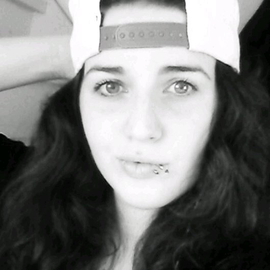 #PISCES ♥  I dream about a world where it is totally legal and socially acceptable to slap stupid people. #21YearsYoung