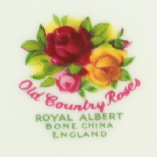 Hi I'm David, dealer in all things Royal Albert but mostly  Old Country Roses.