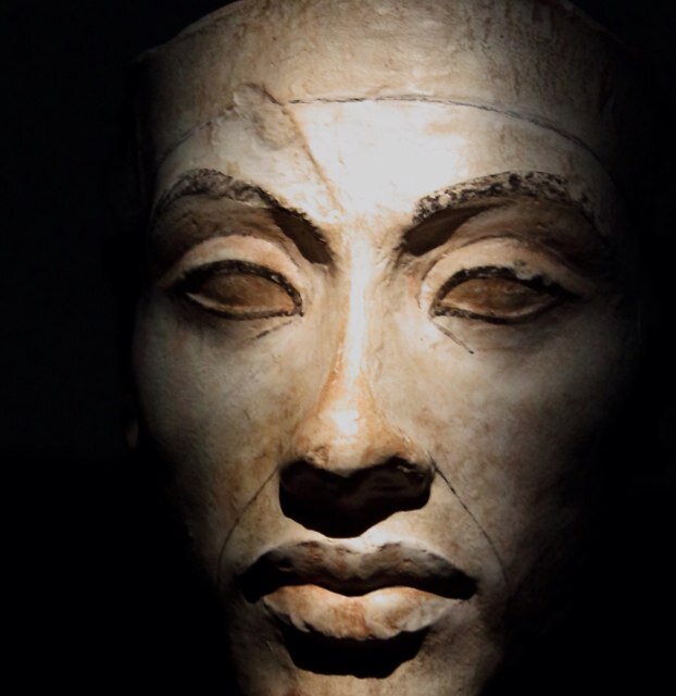 I Am American Of Afrikan Descent…. *My Heart Is Of Alkebulan🌍* (Don’t Follow Me, Walk Beside Me)…