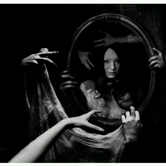 Singing with Sappho! - Exploring my Dark Side - kik: Doctor_Aphrodite: Logophilia + Sapiophilia + Lalochezia. PhD in Pheromones