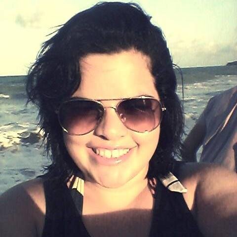 “A vida é feita de escolhas. Sim ou não. Entrar ou sair. Amar ou odiar. Ser um herói ou um covarde. Lutar ou desistir. Viver… ou morrer.