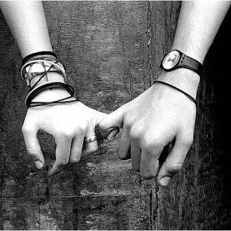 JovenesEnAmorr's profile picture. ¿Creiás que eras el unico Jóven en Amor?.. Te tengo una noticia, ¡Bienvenido a Tu Portal Joven! Solo Sigueme & Te Identificarás.
En tú corazón