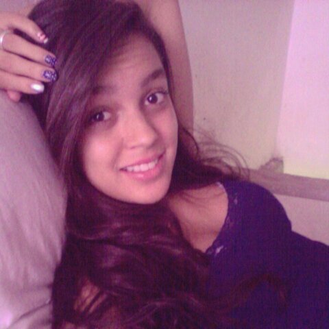 '' Construindo minha vida, buscando meus sonhos, caindo e levantando, vivendo e aprendendo''